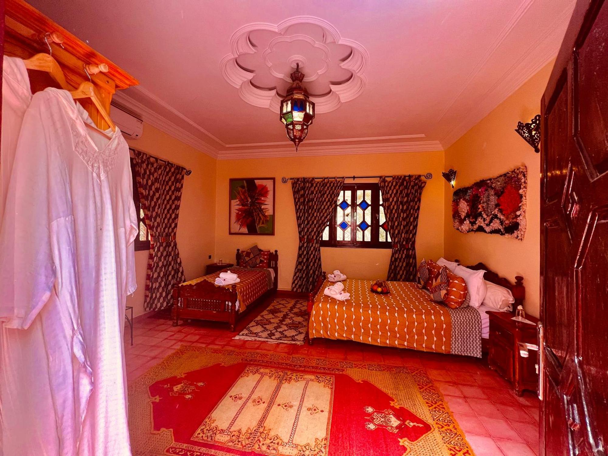 Riad Le Petit Jardin Загора Екстер'єр фото